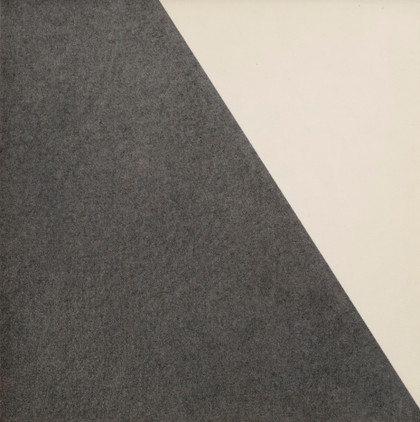 Particolare (in corrispondenza del lato obliquo della prima N di infinito) - Giovanni Anselmo - 1974