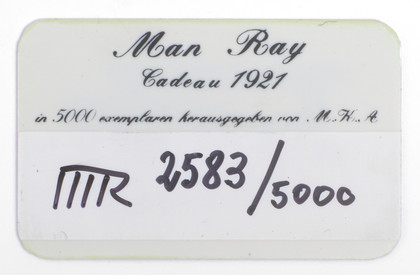 Cadeau -   Man Ray - 1921-74