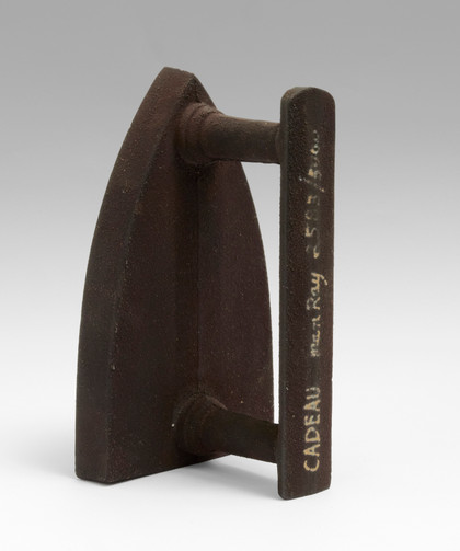 Cadeau -   Man Ray - 1921-74